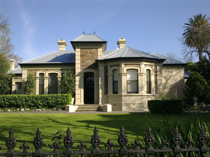a-mansion-in-adelaide